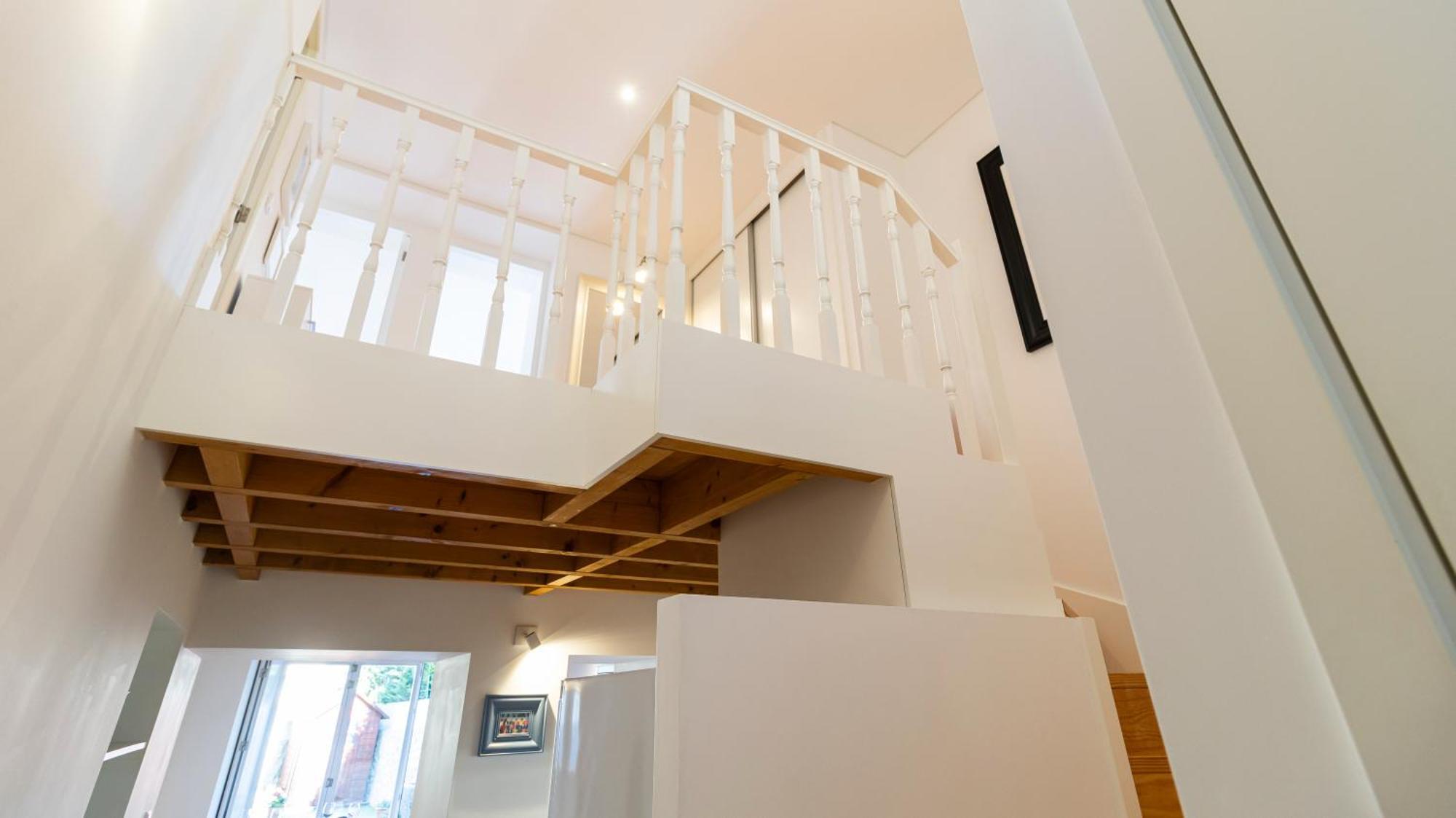 City Center Duplex W Patio By Lovelystay 포르투 외부 사진